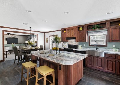 Highlander 4 Bed/ 3 Bath 2,254 sq ft